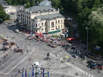 У Києві стартувала акція «Вставай, Україно!»