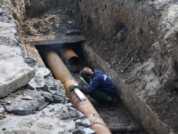 Луцькі підприємці кажуть, що тепловики заважають їм працювати