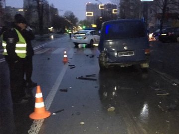 У Києві п’яний араб на BMW розбив п’ять автівок