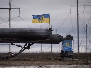 «Укренерго» відклала відновлення подачі електрики в Крим