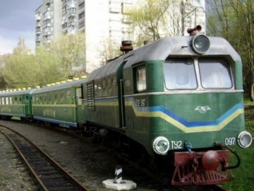Луцькрада не може взяти у комунальну власність дитячу залізницю, яку планують закрити