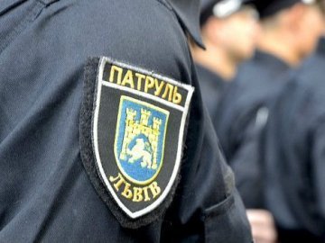Сьогодні на Львівщині розпочнуть роботу патрульні поліцейські швидкого реагування
