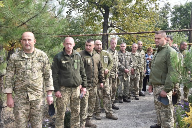 Бійці волинської бригади спорудили та освятили каплицю на Луганщині. ФОТО