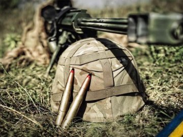 Війна на Донбасі: бойовики 11 разів обстріляли українські позиції, один воїн загинув