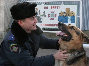 Просять допомогти пораненому в Луганську волинянину. ФОТО