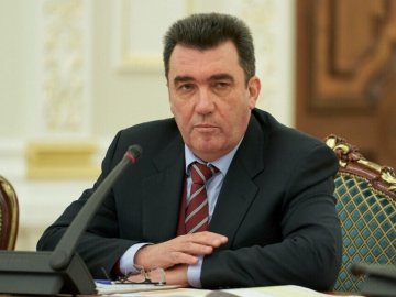 Секретар РНБО пропонує запровадити в Україні латиницю замість кирилиці