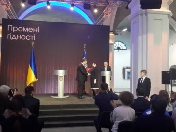 Порошенко присвоїв звання «Герой України» п'ятьом полеглим на Майдані волинянам