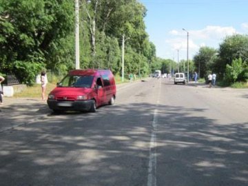 У Володимирі зіткнулись мотоцикл та автомобіль: є постраждалі. ФОТО