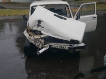 ДТП у Луцьку: від лобового зіткнення постраждало два авто. ФОТО