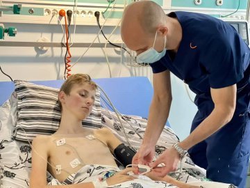 «Дихати легко стало», – хлопець з Волині, який став першою дитиною в Україні з пересадженим серцем 
