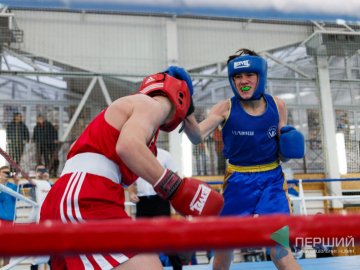 М'язи, капи, рукавички: у Луцьку - міжнародний турнір з боксу. ФОТО