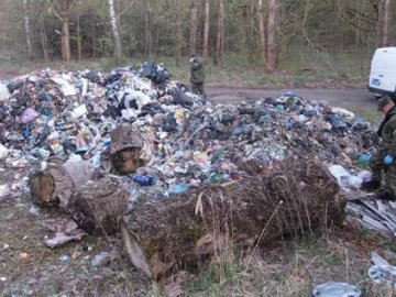У Чорнобильській зоні знайшли сміття зі Львова