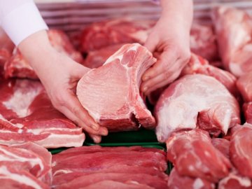 Українські виробники знизили ціни на м’ясо