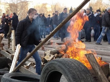 У Донецьку сепаратисти бояться штурму силовиків