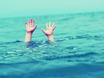 Трагедія у воді на Тернопільщині: втопилися вчитель та учень