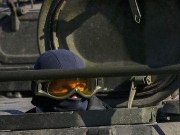 Україна закінчує відведення озброєння калібром 100 мм
