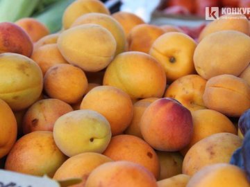 Скільки коштують літні фрукти та кукурудза у Луцьку