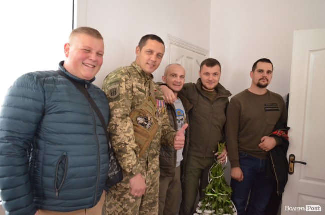 Разом зможемо все: у Луцьку відкрили оновлений центр допомоги атовцям