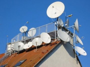 Через «безплатне» супутникове телебачення лучанину загрожує кримінал