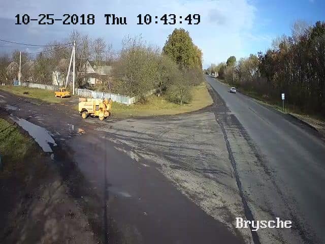 У селі біля Луцька почали ремонт дороги за півтора мільйона. ФОТО