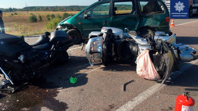 Смертельна аварія на дорозі Ковель-Ягодин: рух трасою перекрили. ФОТО