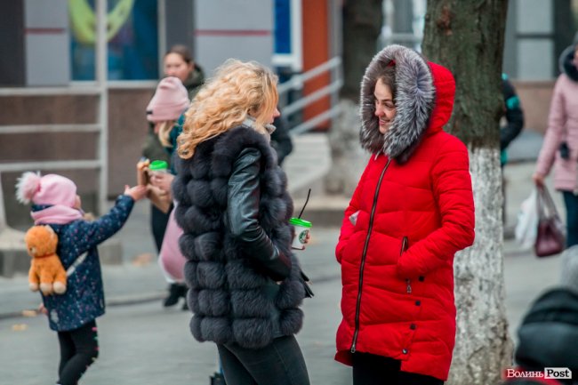 Кавовий Луцьк: як мешканці міста рятуються від холоду. ФОТО