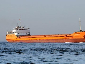 Розповіли про стан врятованих українських моряків із затонулого у Чорному морі судна