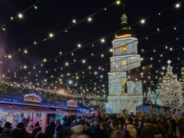 Кілометри гірлянд і святкова інсталяція: розповіли, якою буде головна ялинка в Києві
