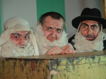 «Хелемські мудреці»: у Луцьку показали комедію з єврейським гумором. ФОТО