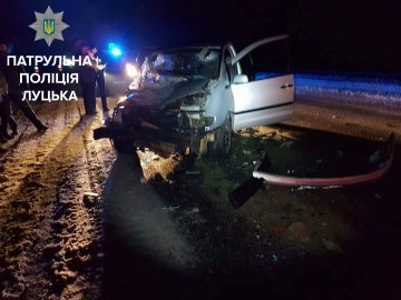 Аварія на Волині: водій заснув та в’їхав у навантажувач