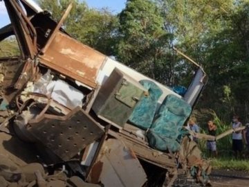 У Бразилії сталася смертельна ДТП за участі автобуса та вантажівки: 37 осіб загинули