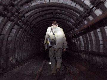 На Львівщині обвалилася шахта з гірниками: є загиблі
