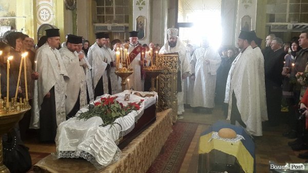 Лучани попрощались із загиблим Героєм Олегом Горкавчуком. ФОТО