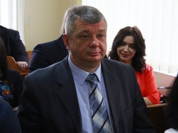 Луцький суддя зберігає «у панчосі» понад 300 тисяч гривень