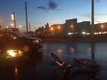 У Луцьку – аварія за участю велосипедиста