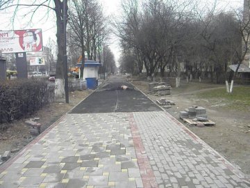 У Луцьку відновили реконструкцію проспекту Соборності