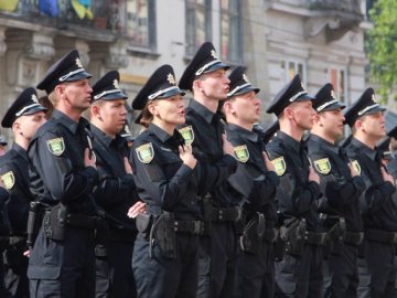 В Україні офіційно утворили Національну поліцію