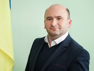 «Мені тільки 38»: голова Маневицької РДА остаточно попрощався з посадою