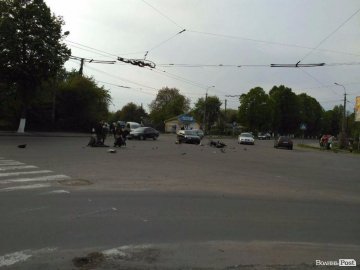 Аварія в Луцьку: скутер розбитий на друзки