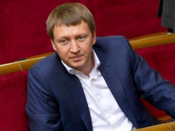 Міністр Кутовий написав заяву про відставку