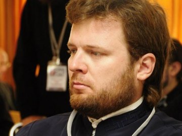Через пораду «цілувати Януковича у сраку» священик з Волині написав рапорт