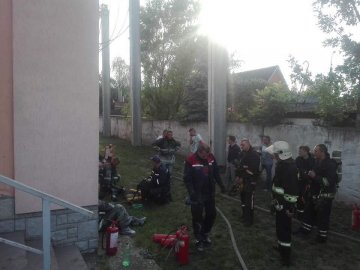 «Світла може не бути довго», — енергетики про пожежу на підстанції у Луцьку