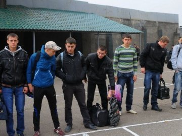 В Україні відновили загальну строкову службу