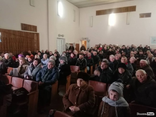 «Це не хімічний завод»: у Гіркій Полонці відбулися громадські слухання щодо скандального будівництва