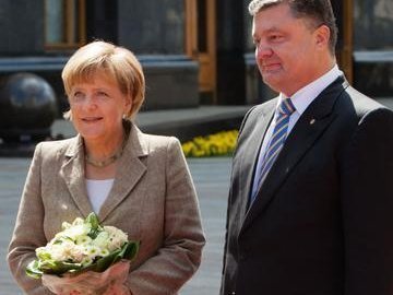 Меркель приїхала в Київ. ФОТО