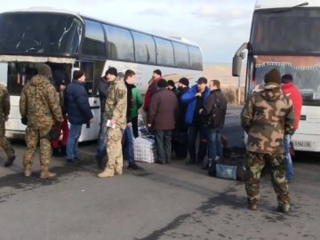 Україна готова передати 20 росіян в обмін на своїх заручників 