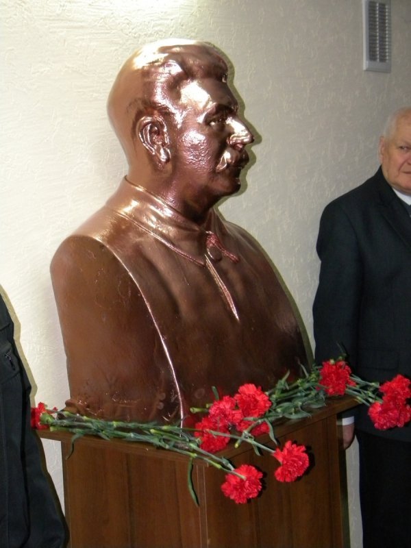 У Луцьку відкрили пам’ятник Сталіну. ФОТО
