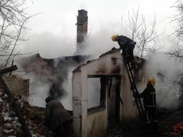 У Володимирі-Волинському на новорічні свята почастішали пожежі. ФОТО