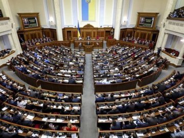 Конституційний суд визнав законним указ Зеленського про розпуск Ради  