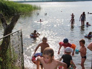 Львівські діти-сироти відпочили на Шацьких озерах